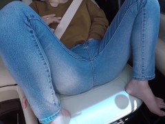 【Full】人妻のジーンズ姿がエロかったから助手席でオナニーさせた - Screenshot 11 of 16 - 人妻