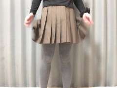 【男の娘】ミニスカでローションオナニー | フェザータッチが気持ち良すぎてたくさん出た - Screenshot 2 of 16 - Crossdresser