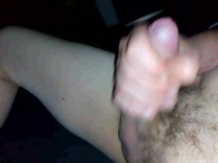 Masturbe (407) with one testicle