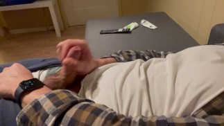 Jerking off screaming and cumming in the end.
