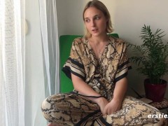 Ersties - Sexy Babe Ophelia Gets Off While Taking a Bath 8/16