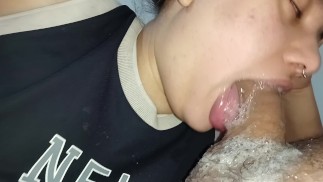 минет облизывание слюни слюни, она идеально сосет, извращенец🍆💦🤤😋😵🥛💦💦💦💦🤤😋😋😋🥛🥛🥛