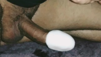 Tem uma piroca morena big rola
