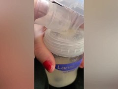 Pumping comp 2 - Screenshot 4 of 16 - Erotic Lactation