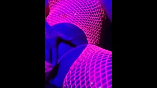 Milfy ZoomedIn - Milfy Shake