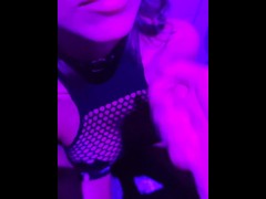 Stripper gets fucked in the backstage restroom - Screenshot 11 of 16 - Party