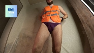 J’ai décidé de me nettoyer après une longue journée sur le chantier 😏💦