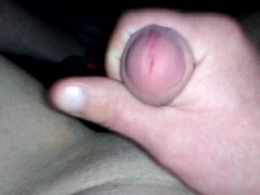 Masturbe (439) with one testicle