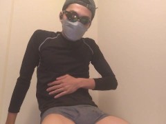 【下着＆手コキ】指で輪っかを作って、チ○ポコを出し入れしてみた - Screenshot 3 of 16 - 手コキ