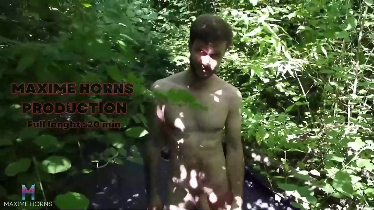 VLOG FRANCAIS : La forêt torride se fait prendre par un randonneur qui suce  et avale Passion Maxime Horns