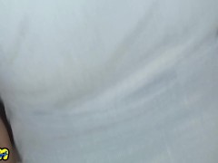 نظافتچی خونه رو تمیز میکرد بهش مشروب دادم. و ی سکس خفن کردیم - Screenshot 2 of 16 - Iranian Group