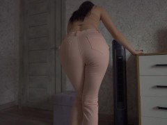 Desperation Pee In Jeans! Pants Wetting - Screenshot 4 of 16 - Pee Desperation