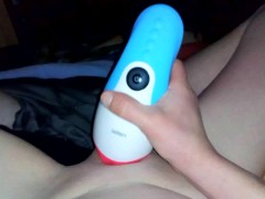 Masturbe (448) with one testicle