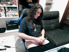 Chubby Trans Girl tries vibrating sound