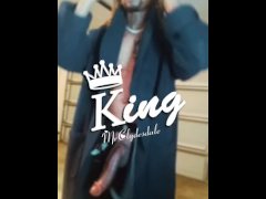 Getting ready for my photoshoot 🎬😇😈