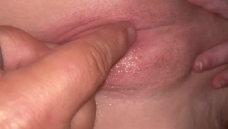 Hard squirting dripping wet pussy