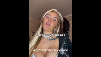 18yo huge bouncy tits
