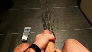 XXL член и гигантский камшот