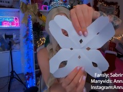 Elza makes snowflakes