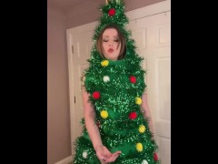 Christmas tree makes you eat your cum!