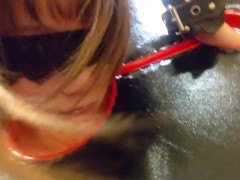 女子大生　初めてのＳＭプレイ　ギロチン　拘束　バイブ攻め　変態の私を見て！！ - Screenshot 4 of 16 - フェラ