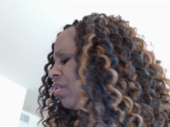 Moaning while you please me - Screenshot 8 of 16 - Ebony Milf