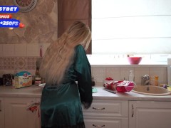 мачеха Isabel Rose научила молодую пару трахаться 1/16