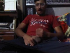 Horny pakistani Guy In Sweatpants Masturbates His Big Cock Until Moaning Cumshot