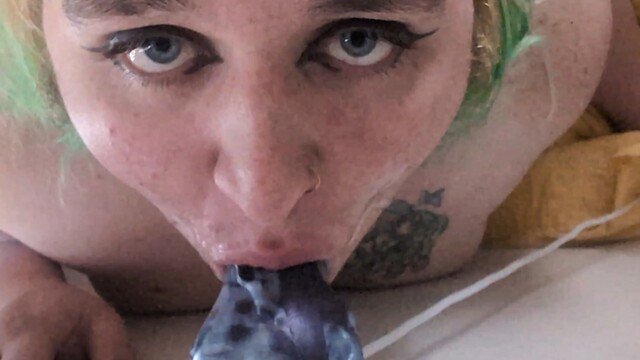 Goth Girl Facial!