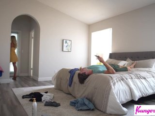 "YES, fuck your stepmommy. Make me Cum! Slimthick Vic tells her Stepson screenshot number 0