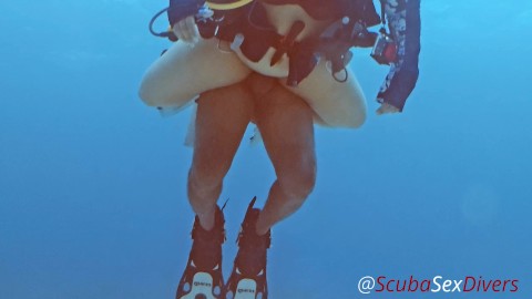 Порно үлкен бөксе джинсы