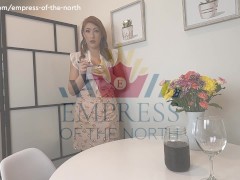 Thanksgiving Feast - POV Rapid Expansion with Feeder Waitress