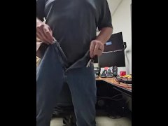 Cage check while at work - Screenshot 15 of 16 - Submissive
