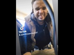 Nude or clothed? - Screenshot 8 of 16 - Push Up