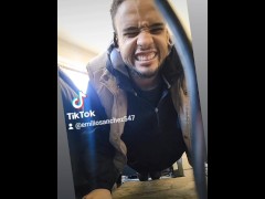 Nude or clothed? - Screenshot 9 of 16 - Fingering