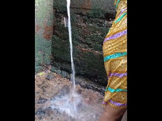 අක්ක නාද්දි හොරෙන් වීඩියෝ කලේ Step sis bathing time out dor ASIAN GIRL thumbnail