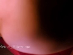 【寝取り人妻】家に旦那が帰ってきても奥さんの部屋で調教セックス - Screenshot 13 of 16 - 素人 人妻