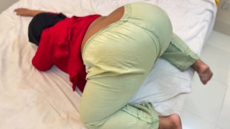 I'm Honry Arab 18+ Girl, I Have Huge Ass Like Fat Pig & I have Wet Pussy with hair, can you Fuck me?