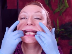 ASMR: I touch my face and teeth with medical gloves