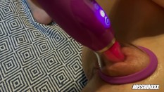 Tongue toy