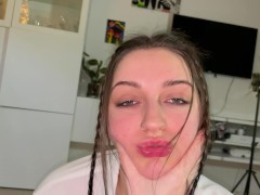 Я ТРАХНУЛ СВОЮ УЧИТЕЛЬНИЦУ, КОГДА ОНА ЗАПИСАЛА УРОК - Screenshot 8 of 16 - 18 Years Old