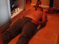 Trampling while get ready - Screenshot 6 of 16 - Foot Fetish