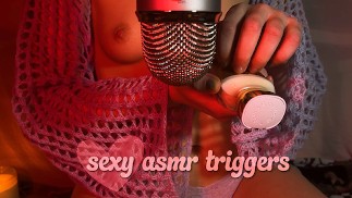 ASMR топлесс срабатывает с тем, что я получил на Рождество ❤️💚