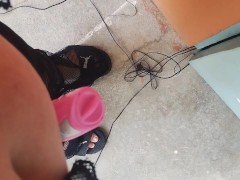 Walking around with a vibrator inside my pant