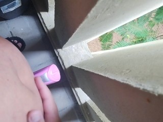 Walking around with a Vibrator inside my Pant