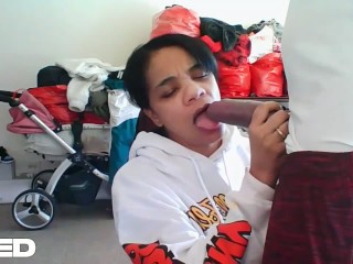 РОМАНТИКА ПРОВАЛИВАЕТСЯ, МИНЕТ УХОДИТ НАЛЕВО, БОЛЬШОЙ ЧЛЕН СОСЕТ И ГЛОТАЕТ, ГРУБО