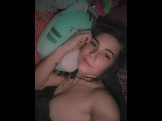 Обнимешься со мной? 😘