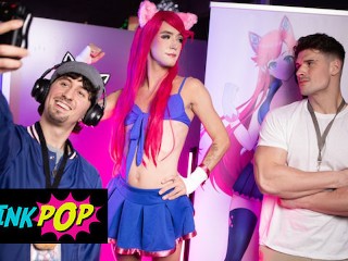 TWINKPOP - Watch Axelle Rose Suck and then Ride Malik Delgaty before getting a Cumshot on his Ass