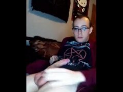 Trans girl gets bored and starts masterbating