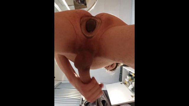 I put this WHOLE ALIEN Dildo up my ass! :O
